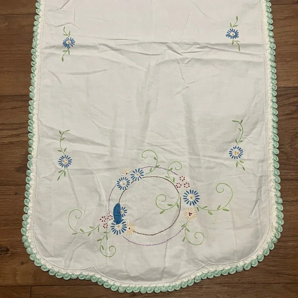 Vintage Handmade Linen Table-runner with Floral Design & Crochet Edge